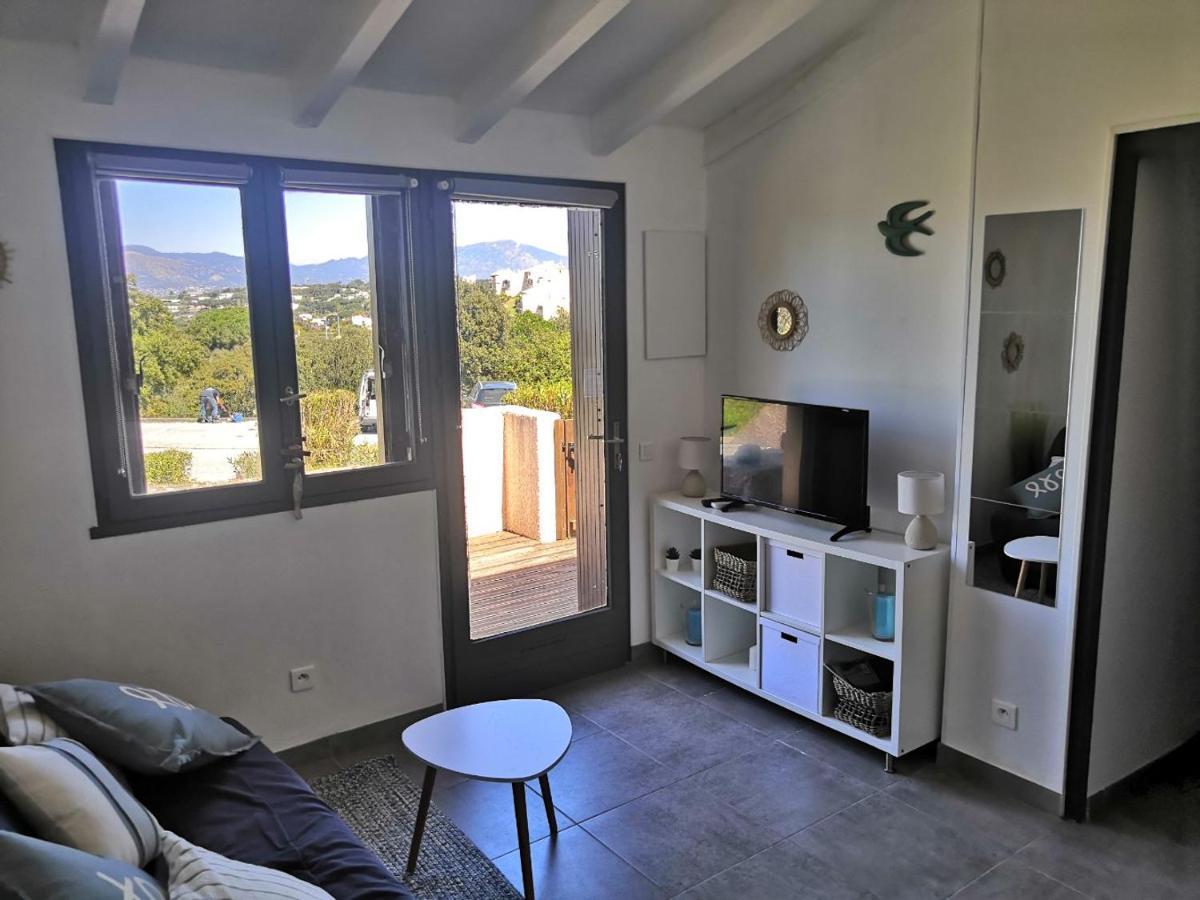 Porticcio Tres Joli T2 Climatise & Grande Terrasse A 1Km De La Plage 外观 照片